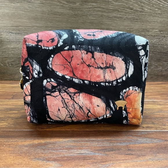 Olori Makeup Pouch | Handmade Designer Toiletries Bag - Picture 1 of 9